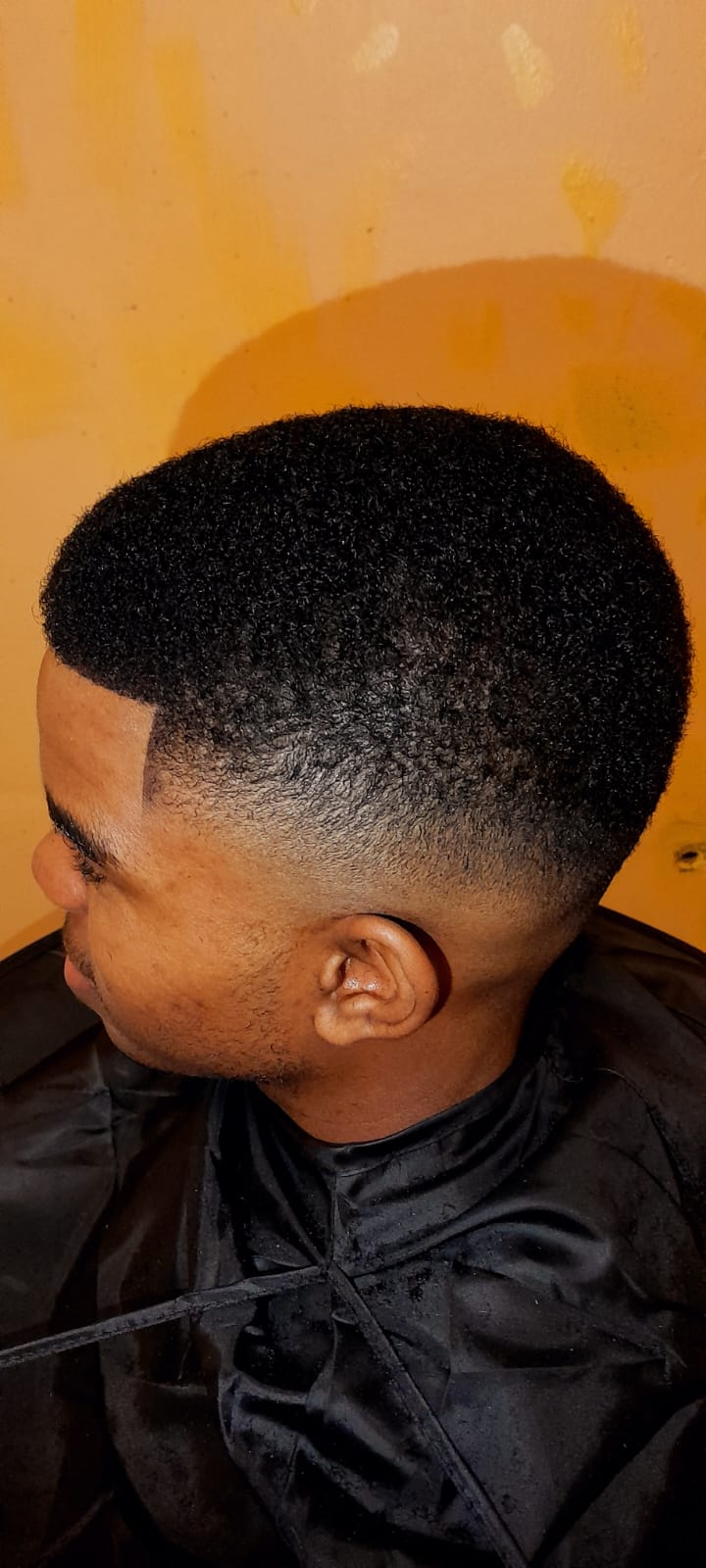 Tycoon Barber Gallery Image